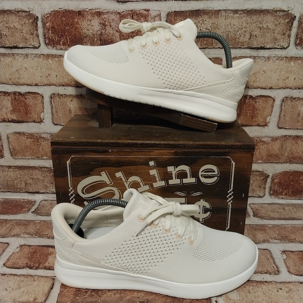 🆕️brand New Kizik Lima Hands Free Sneakers